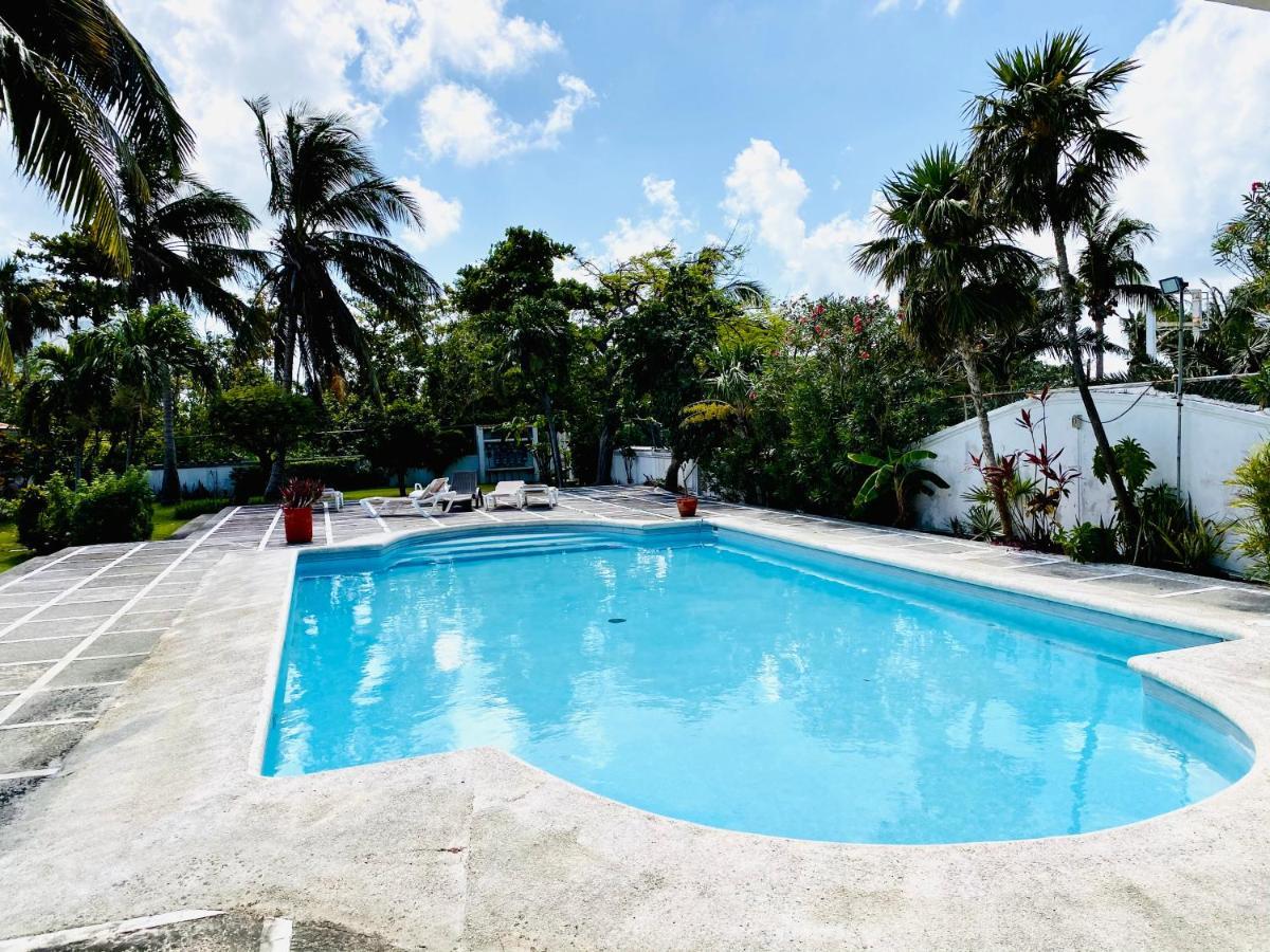 Casa Blanca Zh Kukulkan Mall Cancún Exterior foto